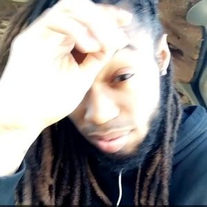 Meet your Posher, Larry